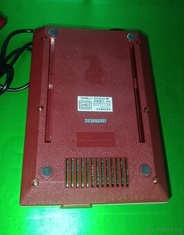 Nintendo Famicom HVC-001 - 6