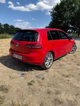 Volkswagen Golf 7 GTD - 6