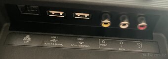 32" Televize Hisense, restartuje se, 2x ovladač - 6