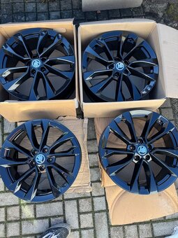 ORIGINÁL Alu Škoda PROCYON R19, 5x112 - TOP STAV - 6