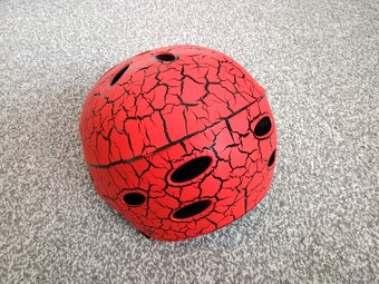 Přilba na kolo pro dítě vel. M velmi zachovalá - 6