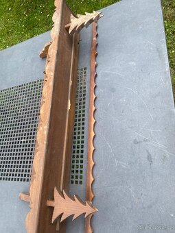 Stará dřevěná police k renovaci - 6