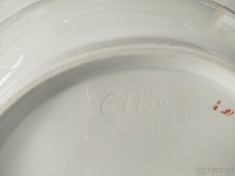 Porcelánový talíř „baroko růže“ – zkřížené meče, 1970–80 - 6