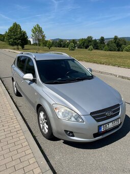 Kia Cee’d 1.4i 80 kW (2009) – benzín - 6