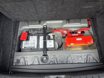 BMW Řada 1
120D Automat - 6