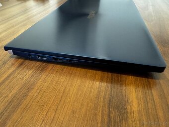 ASUS ZenBook 14", i7, 16Gb RAM, 512 HDD - Výkon + Bonus - 6
