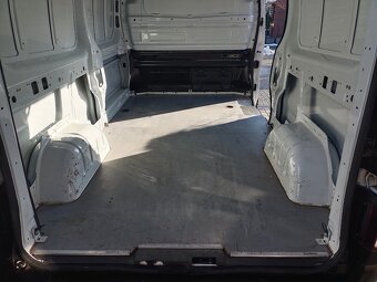 Opel Vivaro 1,6CDTI,89kW, long, tažné,3-místa - 6