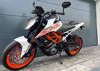 KTM Duke 390 r.v. 21 - 6