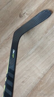 Hokejka WARRIOR Alpha DX4 pravá 100flex grip SR - 6