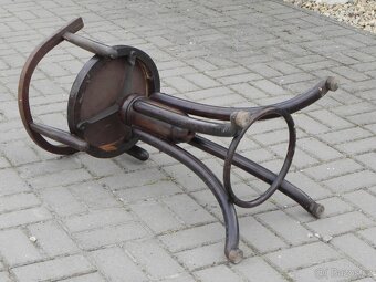 Staré dětské otočné křesílko thonet - 6