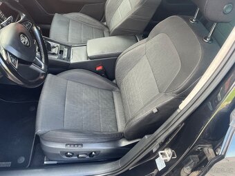 Škoda Superb 2.0 TDi Ambiente - 6
