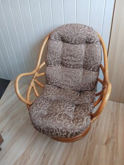 Ratanové houpací křeslo - 6