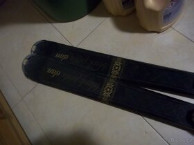 Dámské Carvingové lyže Elan Black Perla 158 cm - 6