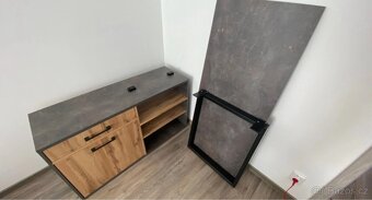 Dřevěný psací stůl - Osobní předání Plzeň - 6