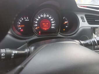 Kia Ceed II. rok 2014 - 6