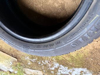 prodám zimní 185/55/15 Semperit - 6