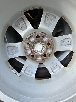 Letní alu kola Škoda 6Jx15 H2 ET43 - 6