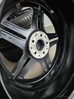 Orig. Mercedes AMG 5x112 Letní 235/50/19 - Zánovní - 6