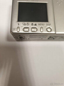 Canon Digital IXUS V - 6