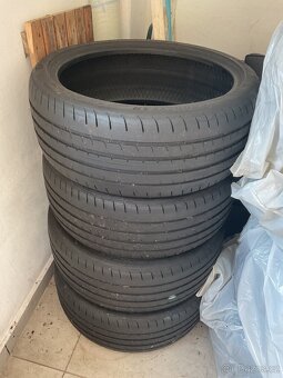 Letní pneu 225/40R19 - 6