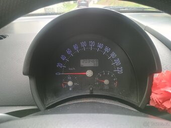 VW New Beetle 1,6 benzín - 6