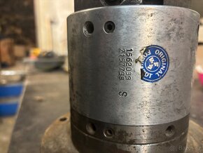 Hydraulické sklíčidlo 200 - 6