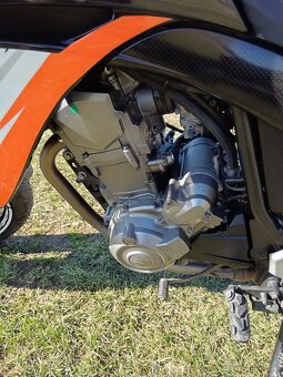 Yamaha 660XT SUPERMOTARD - 6