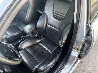 Ford Mondeo ST 220 3.0 166KW - 6