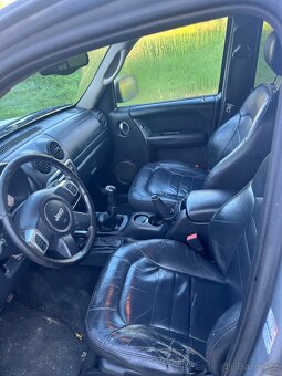 Jeep Cherokee, KJ , 2,5l - 6