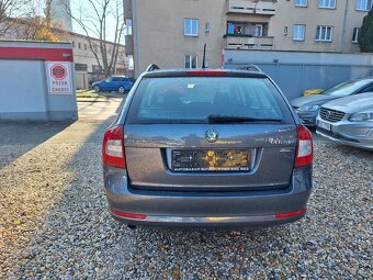 Škoda Octavia 1.6 TDi 77KW S.Kniha, Tažné zař. Ambi. Kombi - 6