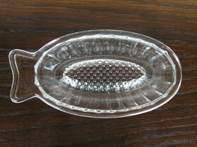 Skleněný podnos na dort tácy a struhadla - 6