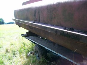 PRODÁM jednoosý plošinový robust. přívěs ( vlečku ) : - 6