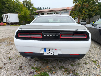 2016 Dodge Challenger SXT+ 3.6 V6 Pentastar 227 kW TOP - 6