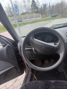 Citroen Saxo 1.1 - 6