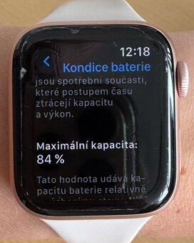 Apple Watch series 5, 40 mm, aluminum, model A2092 - 6