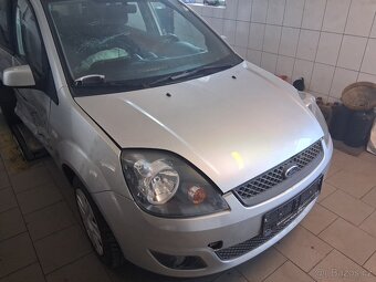 Náhradní díly Ford fiesta - 6