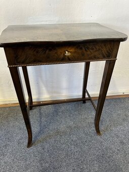 Šicí stolek biedermeier - originál. - 6