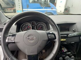 Opel Astra 1.6 GTC turbo 132kw - 6