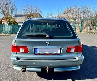 BMW 525iA Individual - 6