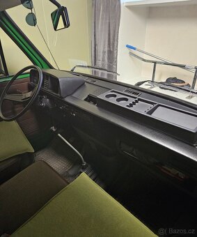 VW Transporter T3 bus 9míst r.v.1984 - 6