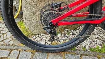Celoodpružené elektrokolo Specialized turbo levo - 6