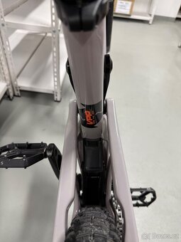 Santa Cruz Nomad 6 C L - 6