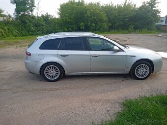 Alfa Romeo 159 Sportwagon 1.8 benzín Lpg - 6