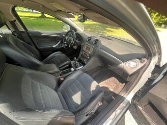 Ford Mondeo MK4 2.0 TDCi Titanium Hatchback - 6