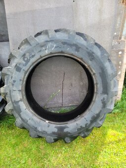 Pneu na zetor 3011 - 6
