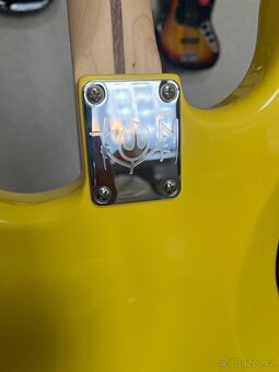 Fender Limited Edition Tom Delonge Stratocaster Graffiti Yel - 6