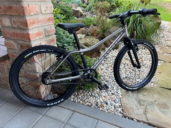 Perfektní dětské kolo RASCAL, vel. 20 - 6