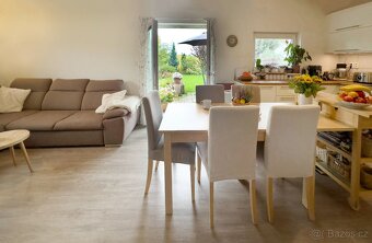 Prodej RD 6+kk_158 m² + garáž, pozemek 475m2, Úvaly u Pha - 6