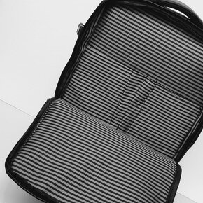 Víceúčelový batoh - kabinové zavazadlo - 6