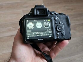 Nikon D3500 + 3 objektivy + další výbava - 6